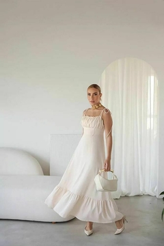 Vestido longo creme