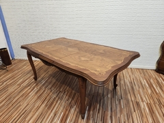 MESA DE COMEDOR LUIS XV