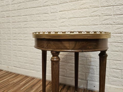 MESITA AUXILIAR LUIS XVI en internet