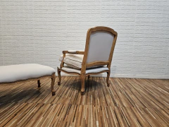 Imagen de SILLON DE SALA Y BANQUETA LUIS XV