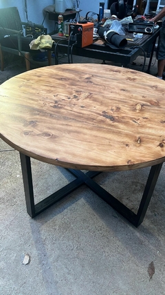 Mesa comedor redonda Patas Hierro - Puestokm75