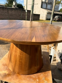 Mesa comedor base Cónica - comprar online
