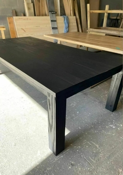 Mesa comedor TOTAL BLACK - comprar online