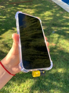 Adaptador Splitter (para cargar el celular y escuchar música) - Centro iPhone