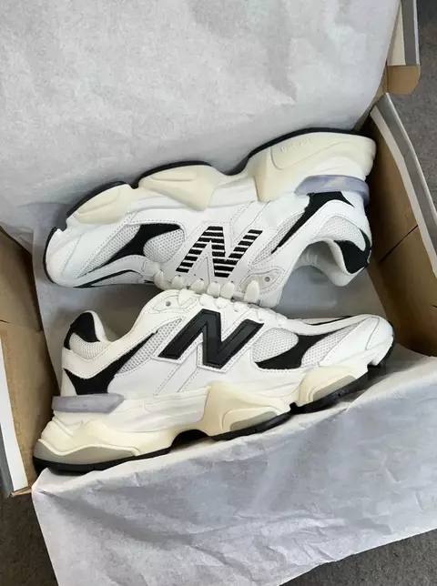 Tênis New Balance 9060 - comprar online