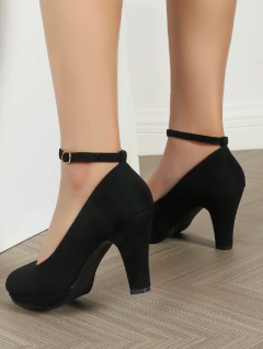 Zapatilla con pulsera ajustable - comprar en línea