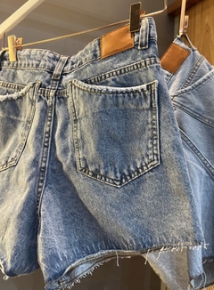 Short Jeans