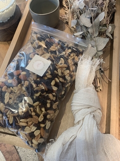 MIX FRUTOS SECOS CON PASAS