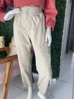 Calça Cargo em Jeans