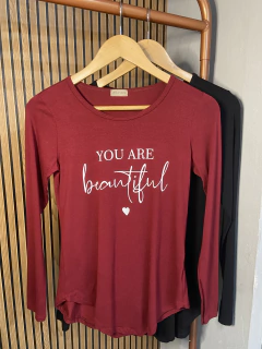 Blusa em Visco com frase - Carrana Modas - Inspirada na mulher autêntica 