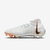 Chuteira Campo Nike Phantom Luna Elite