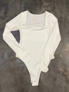 BODY MICROFIBRA CUELLO CUADRADO