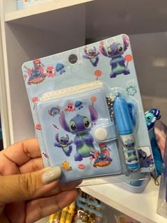 Kit Caderno com Marca Texto Stitch