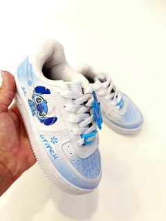 Tênis Nike Stitch - comprar online