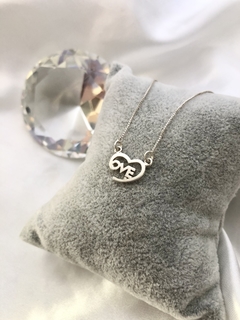 Collar Love en internet