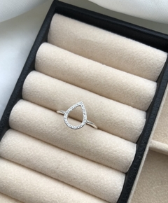 Anillo Gota microcubic