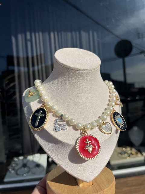 Colar pérola pingentes