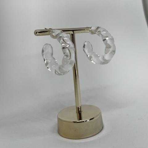 Argola torcida transparente