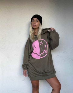 Buzo oversize sonrisa