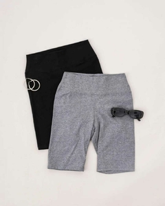 Biker crop en internet