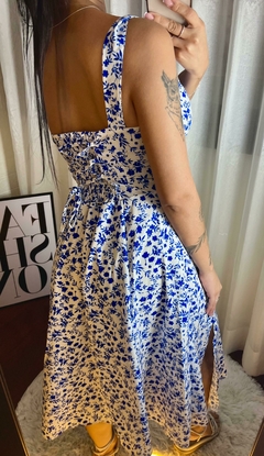 Vestido Flora Midi Azul - comprar online