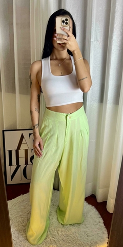 Calça Grécia Pantalona Verde Lima - comprar online