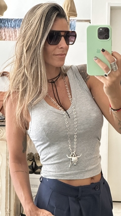 Musculosa V Gris Morley