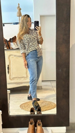 Jean Lola