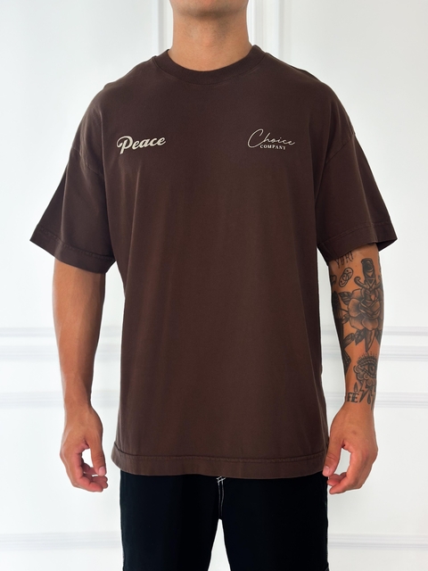 Camiseta Oversized Choice Peace Marrom - comprar online