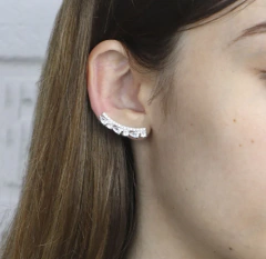Brinco de Prata Earcuff Cravejado Gotas Zircônia - comprar online