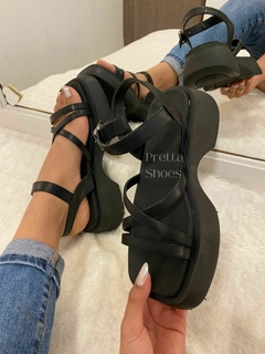 Sandalias de tiras cruzadas - comprar online
