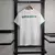 Camisa do Sporting 2024/25, Camisa Oficial Sporting Branca, Edição Especial Sporting 2024/25, Produtos Oficiais Sporting CP, Camisa de Futebol Sporting, Roupas de Futebol Sporting, Camisa Branca Sporting 2024/25, Leões 2024/25, Camisa Leonina 2024/25.