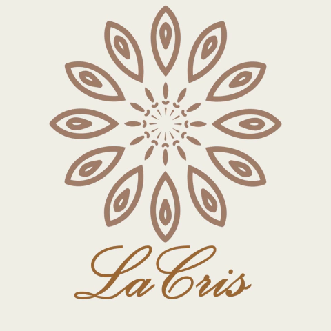 CRISTINA LACRIS VARIEDADES