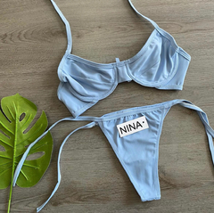 Bikini con arco