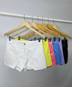 Short engomado