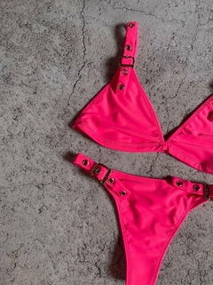 Bikini Pia en internet