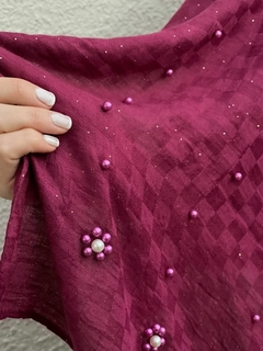 Imagen de 10- PASHMINA CON APLIQUES