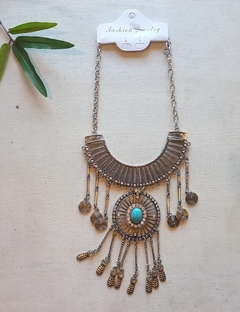 029 - COLLAR METÁLICO LABRADO, DISEÑO ÚNICO