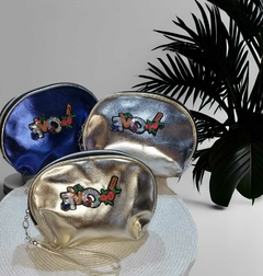 Q23 - PORTA COSMETICOS CON APLIQUE