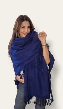 R633 - RUANA DE LANA