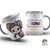 Caneca personalizada para o volta às aulas com desenho de menina, detalhes coloridos e espaço para nome.