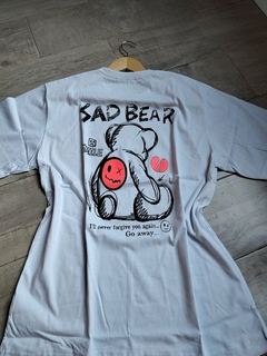 Remera Oversize Sad Bear