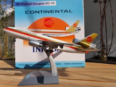 CONTINENTAL MCDONELL DOUGLAS DC-10-30