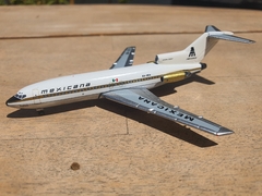 Mexicana Boeing 727-100 XA-SEA 1:400 AeroClassics ACXASEA - comprar en línea