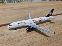 Volaris Airbus A320 "I Love OAK" XA-VOM 1:400 AeroClassics AC411252 - comprar en línea