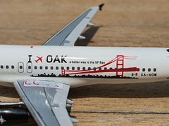 Volaris Airbus A320 "I Love OAK" XA-VOM 1:400 AeroClassics AC411252 en internet