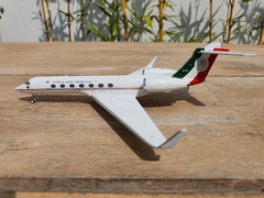 FUERZA AÉREA MEXICANA (FAM) GULFSTREAM G550 XC-LOK / TP-07 1:200 NG MODELS - comprar en línea