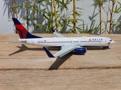 DELTA AIR LINES BOEING 737-800 (WL) "FD" 1:200 GEMINI JETS en internet