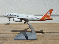 Mexicana Airbus A320 N230RX 1:200 Inflight200 IF320MX0723 - comprar en línea