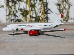 VIVAAEROBUS AIRBUS A320 XA-VAF 1:400 AEROCLASSICS - comprar en línea